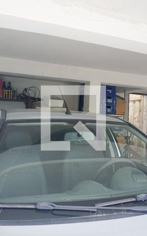 Casa à venda com 160m², 4 quartos e 2 vagasGaragem