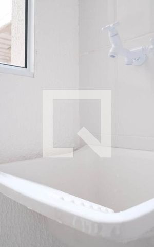 Apartamento à venda com 40m², 2 quartos e 1 vagaÁrea de Serviço