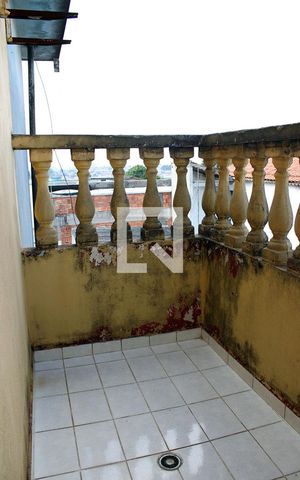 Casa à venda com 200m², 3 quartos e 2 vagas Casa à venda com 200m², 3 quartos e 2 vagasVaranda do quarto 2