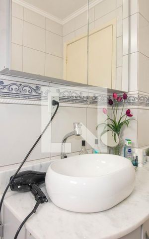 Apartamento à venda com 87m², 3 quartos e 2 vagas Apartamento à venda com 87m², 3 quartos e 2 vagasBanheiro