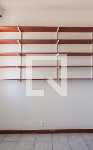 Apartamento para alugar com 64m², 3 quartos e 1 vaga Apartamento para alugar com 64m², 3 quartos e 1 vagaSuíte
