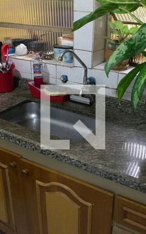 Casa à venda com 240m², 3 quartos e sem vaga