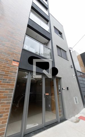 Studio para alugar com 24m², 1 quarto e sem vaga Studio para alugar com 24m², 1 quarto e sem vagaFachada