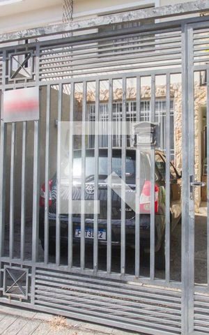 Casa para alugar com 140m², 3 quartos e 2 vagasFachada