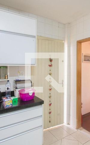 Casa para alugar com 140m², 3 quartos e 2 vagasCozinha