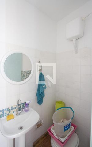 Casa para alugar com 140m², 3 quartos e 2 vagasBanheiro de Serviço