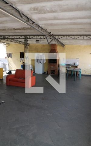 Casa para alugar com 250m², 3 quartos e 6 vagasChurrasqueira