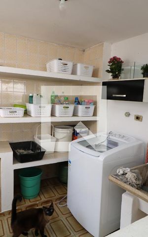 Casa para alugar com 250m², 3 quartos e 6 vagasDetalhe da area de serviço