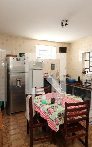 Casa para alugar com 250m², 3 quartos e 6 vagasCozinha - Casa 2