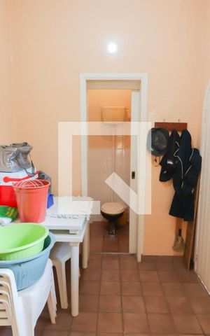 Casa à venda com 460m², 4 quartos e 6 vagas Casa à venda com 460m², 4 quartos e 6 vagasSuite - Empregada