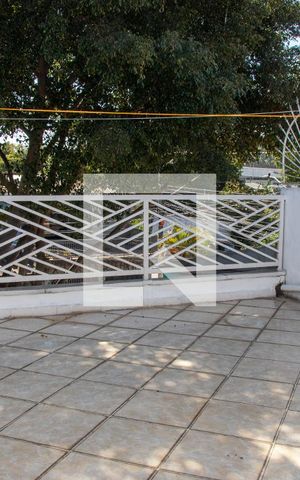 Casa à venda com 140m², 2 quartos e 1 vaga Casa à venda com 140m², 2 quartos e 1 vagaQuintal