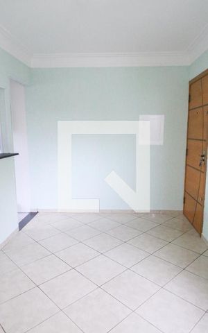 Apartamento à venda com 47m², 2 quartos e 1 vaga Apartamento à venda com 47m², 2 quartos e 1 vagaSala