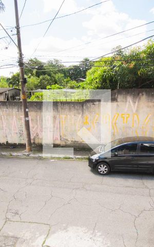 Casa para alugar com 132m², 2 quartos e 1 vaga Casa para alugar com 132m², 2 quartos e 1 vagaVista da Varanda da Suíte 1