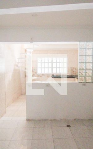 Casa para alugar com 132m², 2 quartos e 1 vaga Casa para alugar com 132m², 2 quartos e 1 vagaSala de Jantar