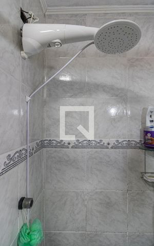 Apartamento à venda com 72m², 2 quartos e 1 vaga Apartamento à venda com 72m², 2 quartos e 1 vagaBanheiro