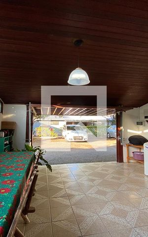 Casa de condomínio à venda com 130m², 3 quartos e 2 vagasChurrasqueira