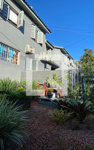 Casa de condomínio à venda com 130m², 3 quartos e 2 vagasÁrea comum