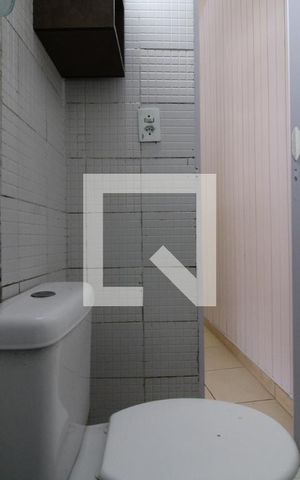Casa à venda com 60m², 1 quarto e sem vagaBanheiro