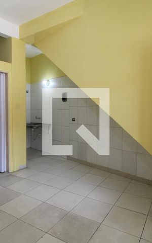 Casa à venda com 60m², 1 quarto e sem vagaSala