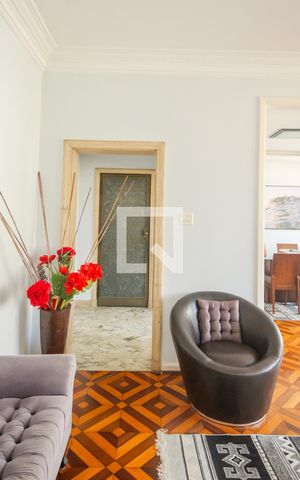 Apartamento para alugar com 230m², 4 quartos e 1 vaga Apartamento para alugar com 230m², 4 quartos e 1 vagaSala