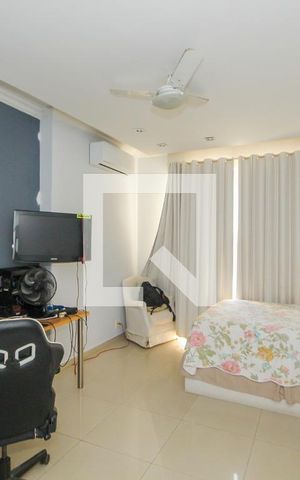 Apartamento para alugar com 230m², 4 quartos e 1 vaga Apartamento para alugar com 230m², 4 quartos e 1 vagaQuarto 3