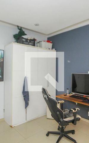 Apartamento para alugar com 230m², 4 quartos e 1 vaga Apartamento para alugar com 230m², 4 quartos e 1 vagaQuarto 3