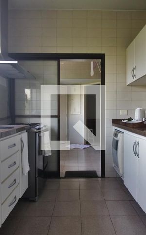 Apartamento à venda com 206m², 3 quartos e 2 vagasCozinha