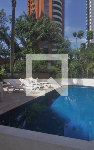 Apartamento à venda com 206m², 3 quartos e 2 vagasÁrea comum - Piscina