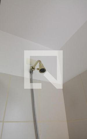 Apartamento à venda com 206m², 3 quartos e 2 vagasChuveiro