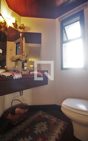 Apartamento à venda com 206m², 3 quartos e 2 vagasLavabo