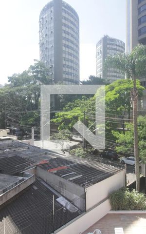 Apartamento à venda com 206m², 3 quartos e 2 vagasVista da suíte