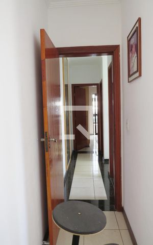 Casa à venda com 216m², 3 quartos e 4 vagasQuarto 3
