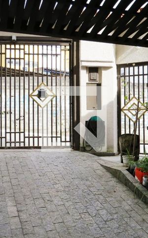 Casa à venda com 216m², 3 quartos e 4 vagasGaragem
