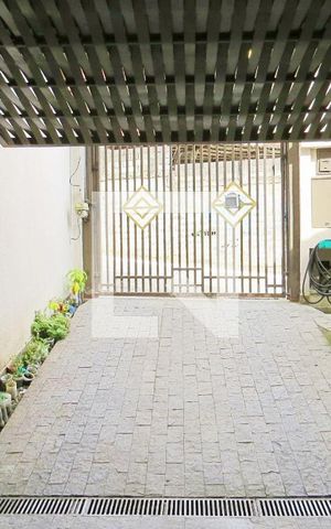 Casa à venda com 216m², 3 quartos e 4 vagasGaragem