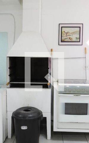 Casa à venda com 216m², 3 quartos e 4 vagasChurrasqueira
