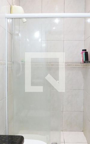 Casa à venda com 216m², 3 quartos e 4 vagasBanheiro