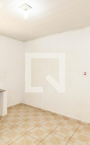 Casa para alugar com 70m², 1 quarto e 3 vagas Casa para alugar com 70m², 1 quarto e 3 vagasCozinha