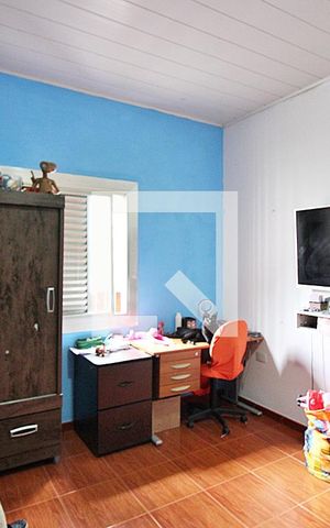 Casa à venda com 208m², 4 quartos e 6 vagasQuarto 1 Casa 2