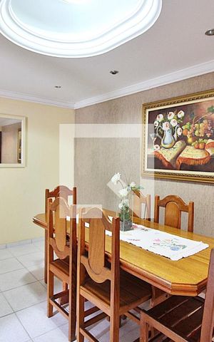 Casa à venda com 208m², 4 quartos e 6 vagasSala de Jantar