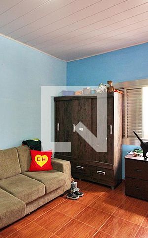 Casa à venda com 208m², 4 quartos e 6 vagasQuarto 1 Casa 2