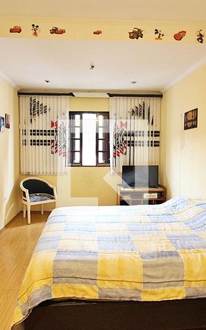 Casa à venda com 208m², 4 quartos e 6 vagasQuarto 1