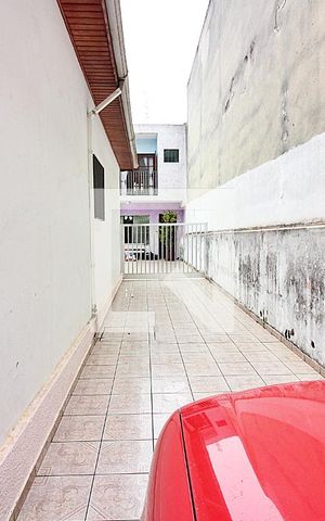 Casa à venda com 208m², 4 quartos e 6 vagasGaragem