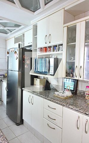 Casa à venda com 208m², 4 quartos e 6 vagasCozinha