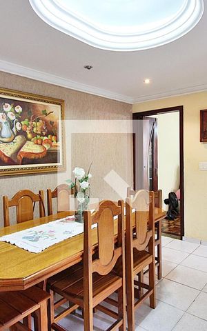 Casa à venda com 208m², 4 quartos e 6 vagasSala de Jantar