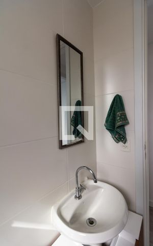 Apartamento para alugar com 40m², 2 quartos e sem vaga Apartamento para alugar com 40m², 2 quartos e sem vagaBanheiro