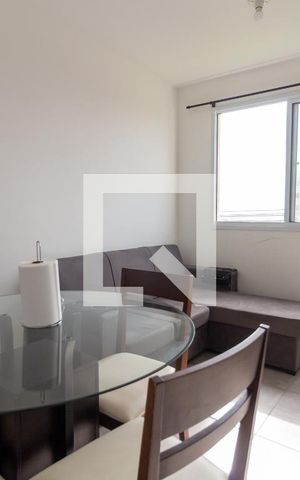 Apartamento para alugar com 40m², 2 quartos e sem vaga Apartamento para alugar com 40m², 2 quartos e sem vagaSala