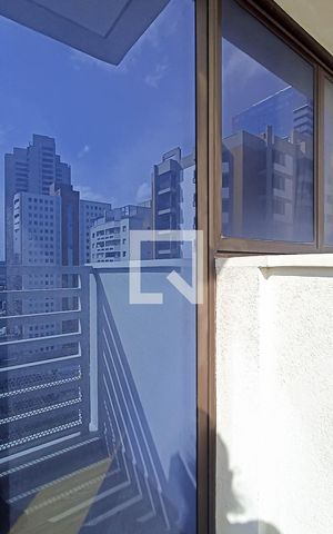 Apartamento à venda com 35m², 1 quarto e 1 vaga Apartamento à venda com 35m², 1 quarto e 1 vagaVaranda quarto