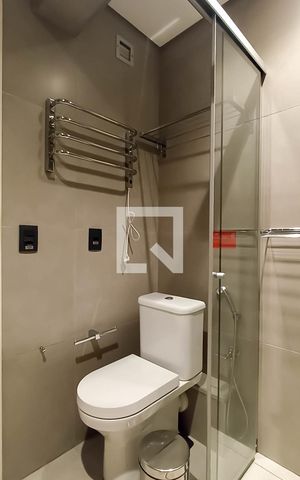 Apartamento à venda com 35m², 1 quarto e 1 vaga Apartamento à venda com 35m², 1 quarto e 1 vagaBanheiro social