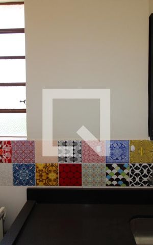 Apartamento à venda com 80m², 2 quartos e sem vagaCozinha