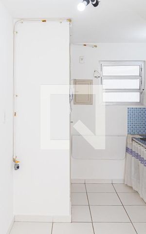 Studio para alugar com 28m², 1 quarto e sem vaga Studio para alugar com 28m², 1 quarto e sem vagaCozinha
